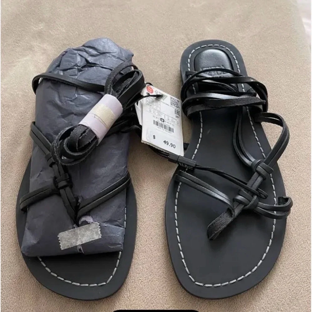 Zara Lace-Up Strappy Flat Sandals - Black - Picture 4 of 5
